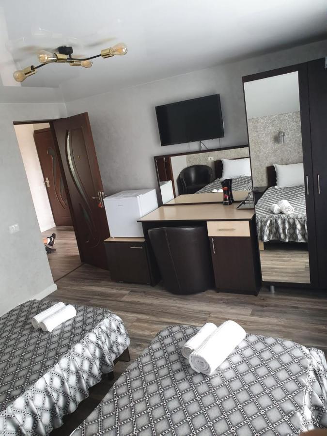 Casa Brancusiana Apartment Targu Jiu Ngoại thất bức ảnh
