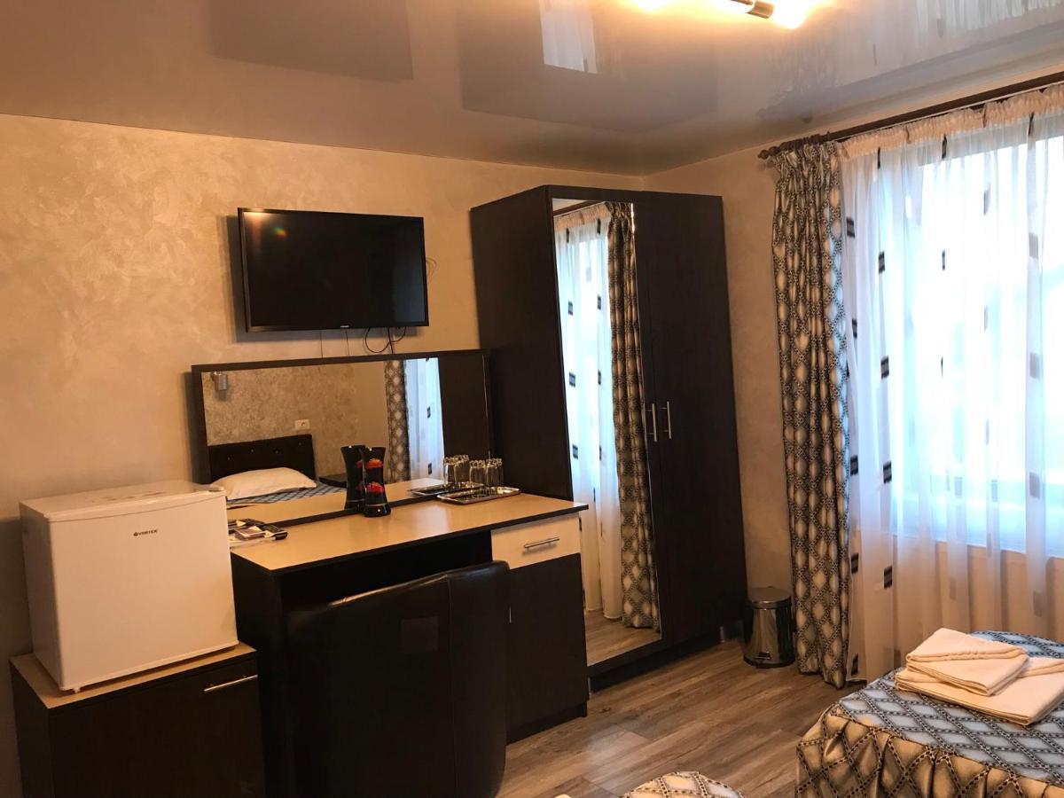 Casa Brancusiana Apartment Targu Jiu Ngoại thất bức ảnh